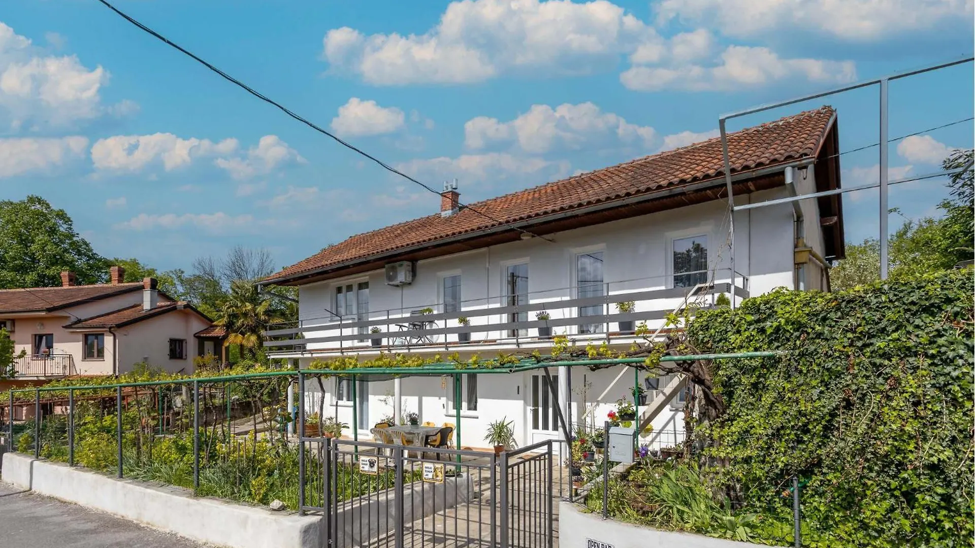 Pet Friendly Home In Rijeka With Kitchen Holiday home
