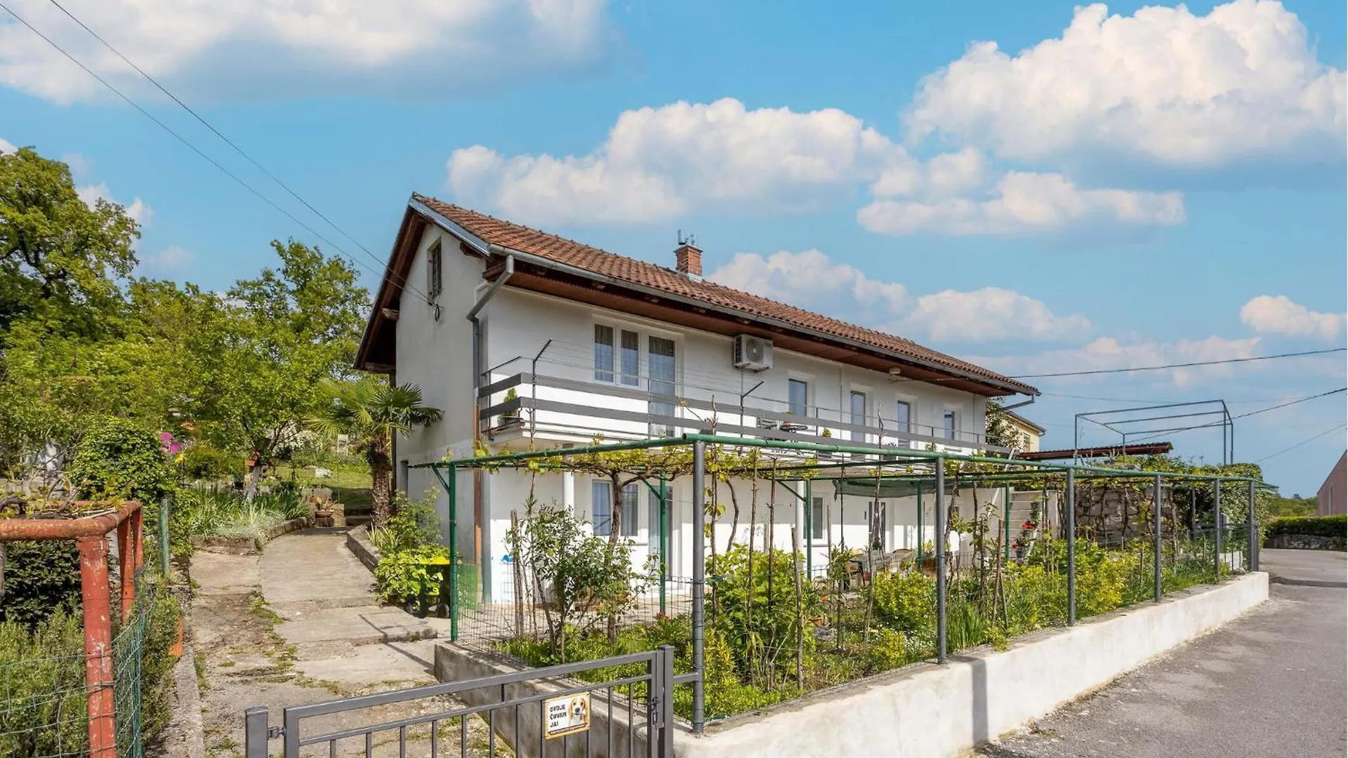 Pet Friendly Home In Rijeka With Kitchen