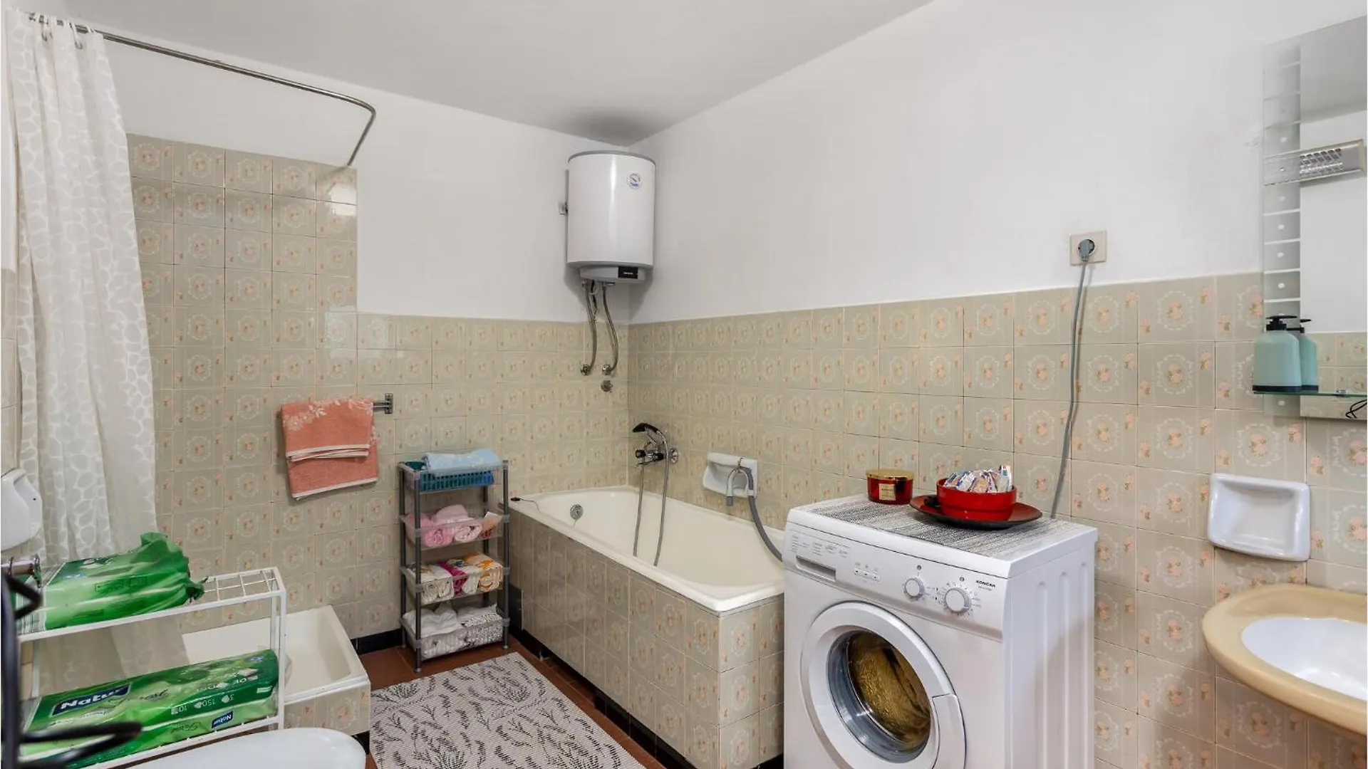 Pet Friendly Home In Rijeka With Kitchen